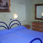 Marta Guest house *